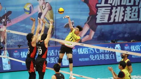 十戰(zhàn)全勝！我們是冠軍！ 北汽男排勇奪2020-2021賽季中國(guó)男排超級(jí)聯(lián)賽冠軍