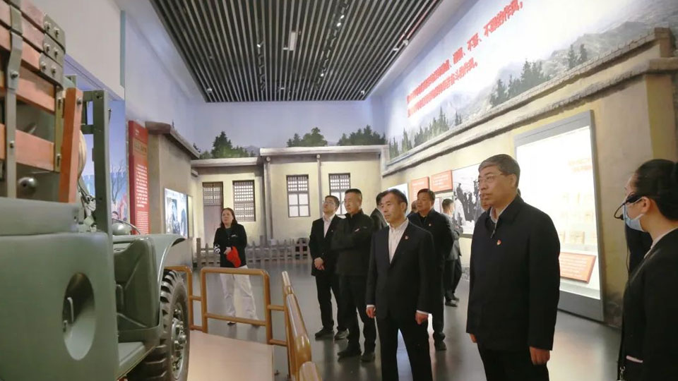 【學思想、強黨性、重實踐、建新功】北汽集團丨聚焦四條“主線” 扎實開展主題教育